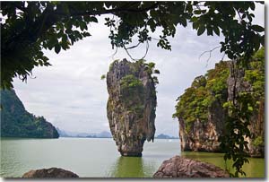famosa isla de James Bond en Phang Nga